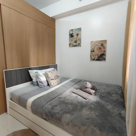 Stylish Condo With City View And Netflix - Pool Access